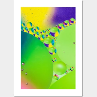 Colorful close up of oil drops in water Posters and Art